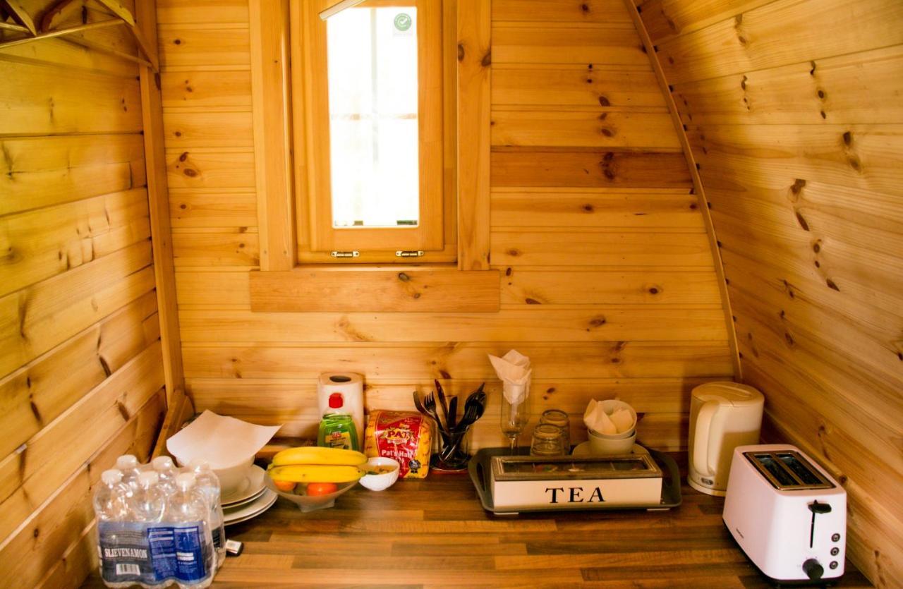 Log Cabin เคลส์ ภายนอก รูปภาพ