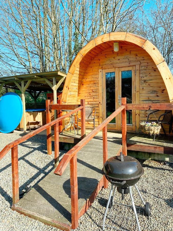 Log Cabin เคลส์ ภายนอก รูปภาพ