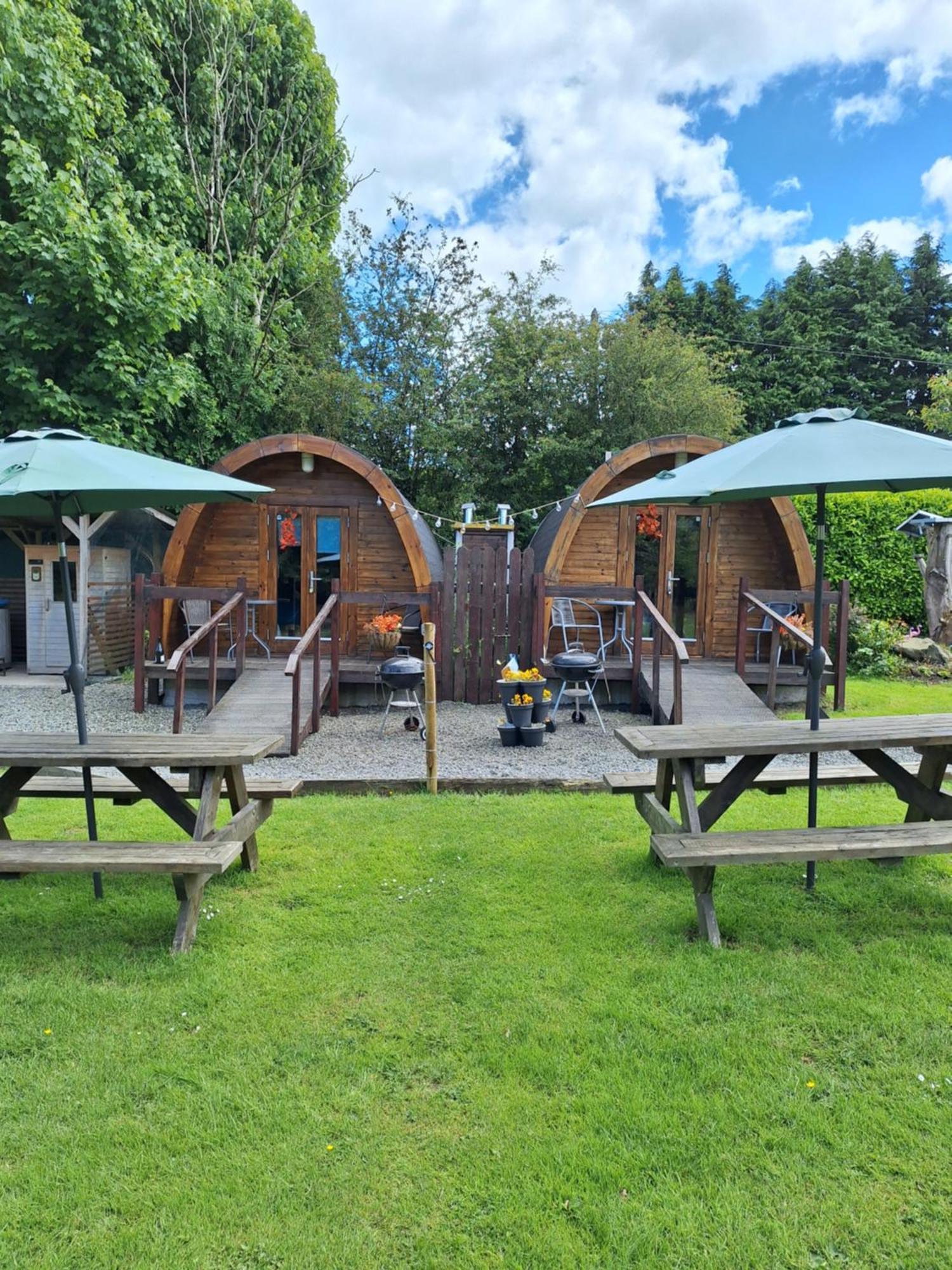 Log Cabin เคลส์ ภายนอก รูปภาพ